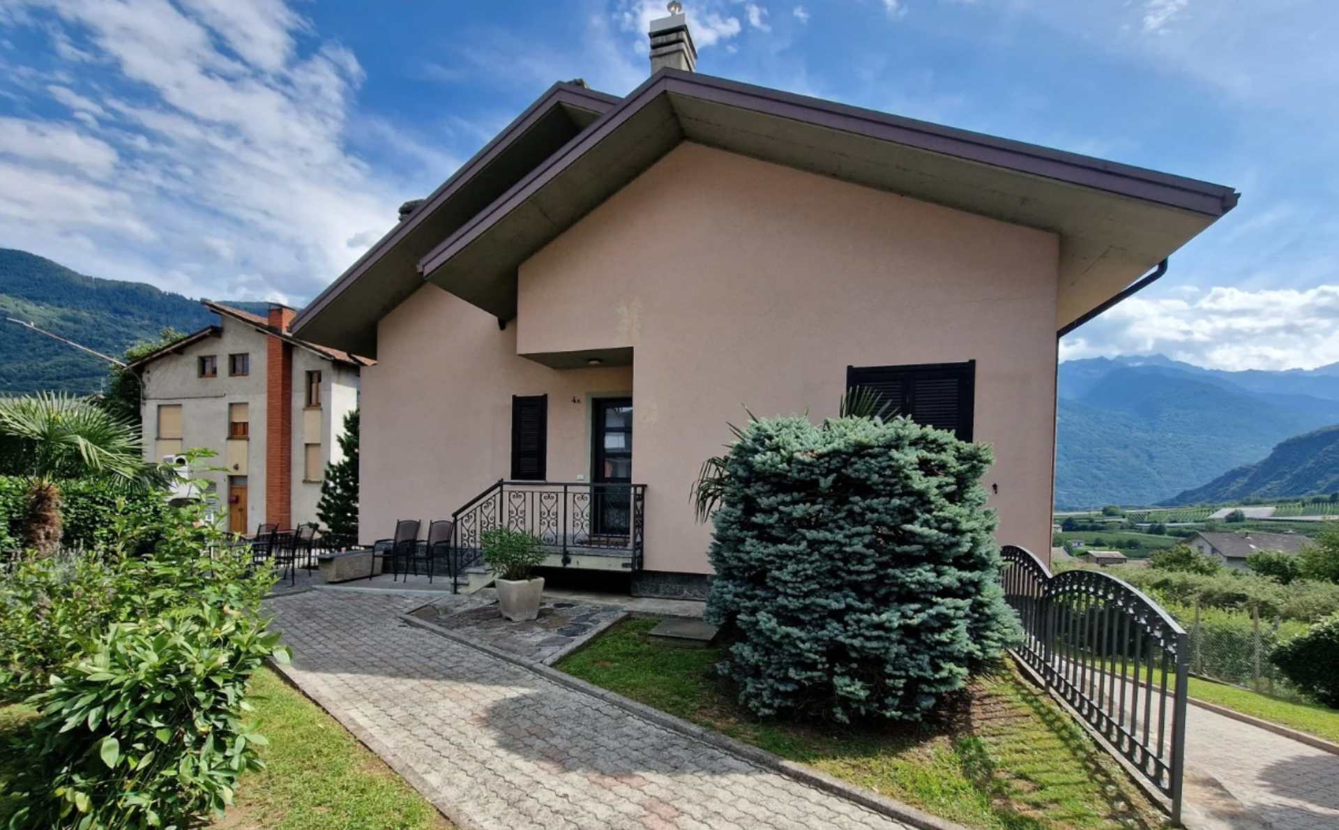 Valtellinda, la casa intera uso esclusivo a Bianzone in Valtellina